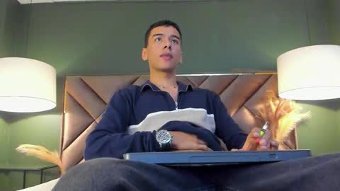 Snapshot of aiden_royce chatting on January 2026 09:31:02 PM aiden_royce online show from January 2026 09:31:02 PM