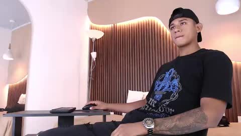 Snapshot of aiden_steel chatting on September 2025 01:24:02 PM Aiden online show from September 2025 01:24:02 PM