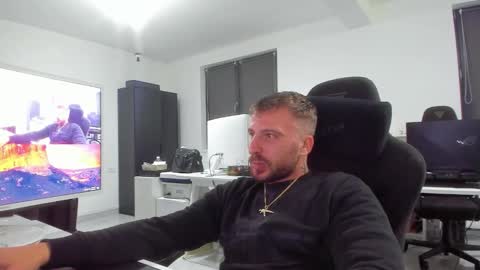 Snapshot of aidenmatthew chatting on September 2025 05:18:02 PM Aiden online show from September 2025 05:18:02 PM