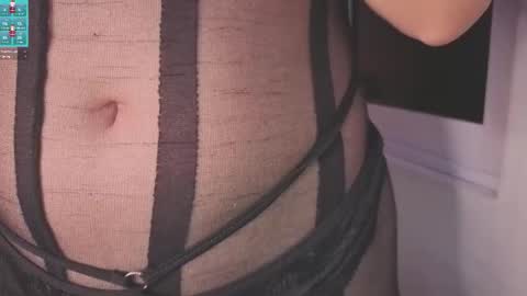 Ailyn online show from November 2025 06:26:02 AM