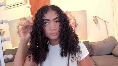 Alisson online show from November 2025 09:03:01 PM