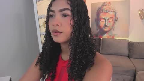 Alisson online show from December 2025 07:44:01 PM