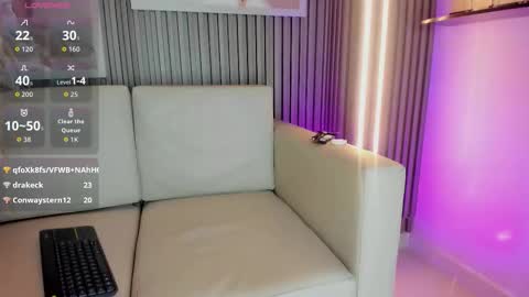   online show from October 2025 08:48:01 AM