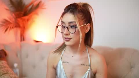  Aileen  online show from July 2026 08:33:02 PM