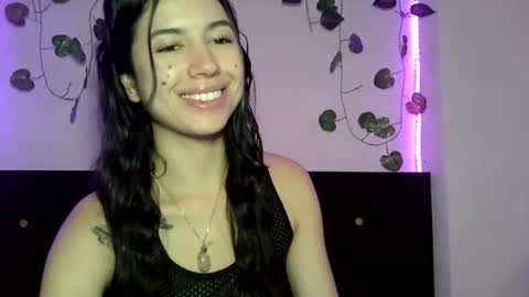 J  online show from December 2024 05:00:01 PM