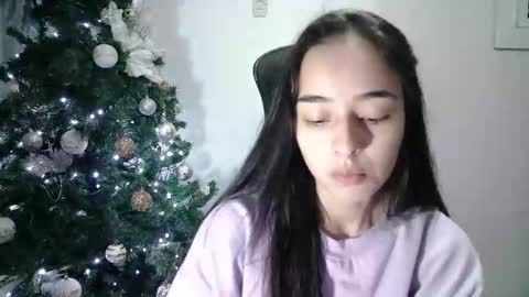 Snapshot of aineangeel chatting on January 2025 11:49:02 PM AINE online show from January 2025 11:49:02 PM