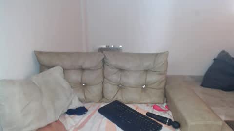 Snapshot of aingealkajsa chatting on May 2026 08:03:02 PM aingeal online show from May 2026 08:03:02 PM