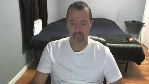 Daddy online show from October 2025 11:38:02 PM