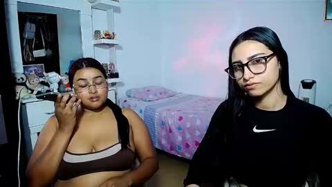aisha_stacey0410 online show from February 2026 03:16:02 PM