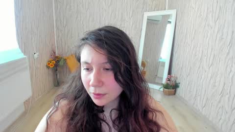 Aisha online show from January 2025 08:27:02 AM