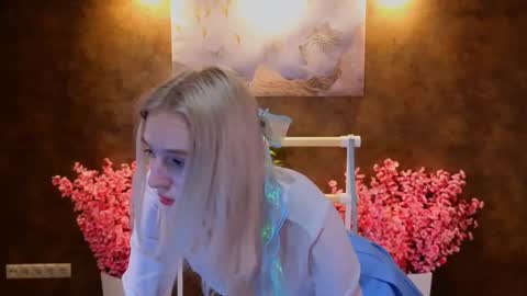 aishiro online show from February 2025 03:48:02 PM