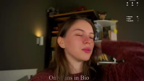 Aliza online show from November 2025 01:16:01 AM