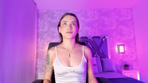 little aitana  online show from October 2025 03:59:01 AM