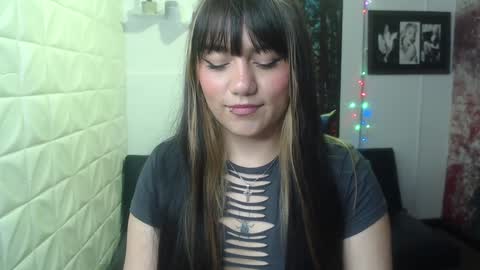 Aitana online show from December 2024 09:15:02 PM