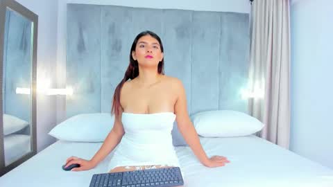  Aitana  online show from March 2026 11:26:02 AM