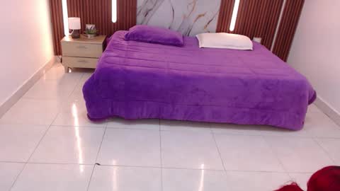 AIXA  online show from September 2025 12:05:01 PM