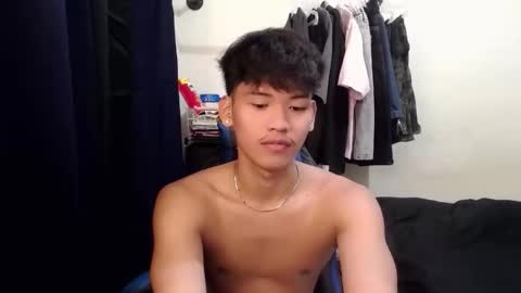 aj_daksxx online show from April 2026 03:23:01 AM