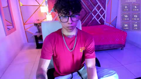 akazaboy online show from March 2025 04:17:02 AM