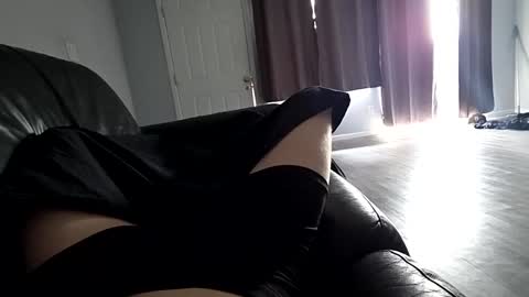 akfx202 online show from April 2026 10:21:02 PM