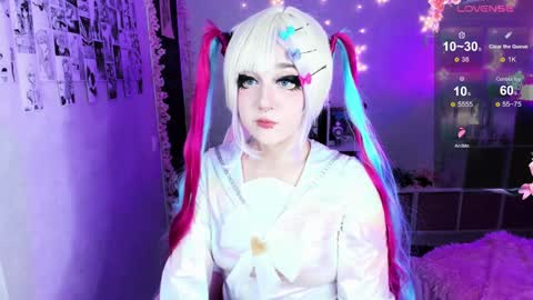 Snapshot of aki__ra chatting on February 2025 01:14:01 AM Aki online show from February 2025 01:14:01 AM