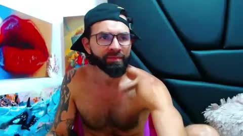 akiles online show from July 2026 11:53:02 PM