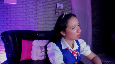 Akimmidoll GMT-5 0630 -1330 online show from October 2025 07:44:02 PM