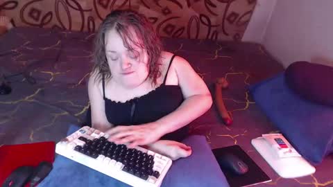 Natalie online show from February 2025 08:49:02 AM