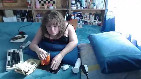 Natalie online show from October 2025 07:09:02 AM