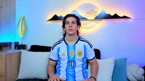 Al Fox  Miko Fortuni  online show from February 2026 02:22:01 AM