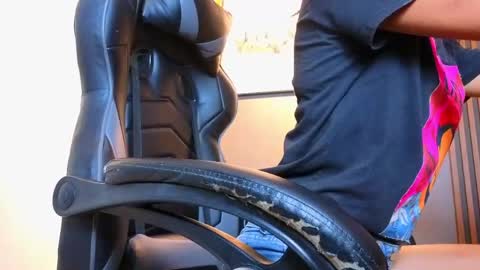 Alahia Rodriguez online show from April 2026 07:04:02 PM