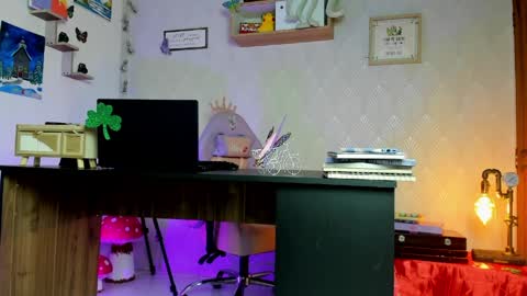 Alaia online show from March 2026 09:26:02 PM