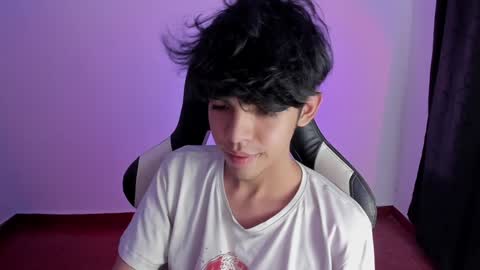 alan18n online show from December 2024 02:49:02 PM