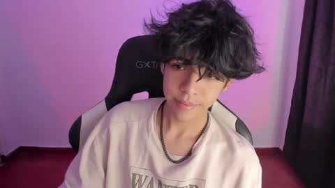 alan18n online show from December 2024 05:12:01 PM