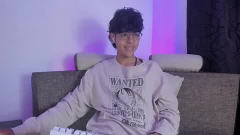 alan18n online show from March 2025 08:56:01 PM