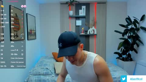 Snapshot of alan_nd_kevin chatting on May 2026 12:12:02 PM Alan Kevin can we reach 100 thumbs up please guys online show from May 2026 12:12:02 PM