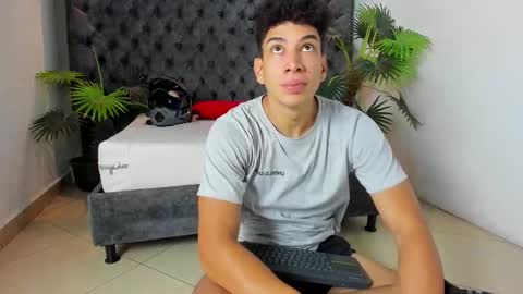 Alan online show from November 2025 12:59:01 PM