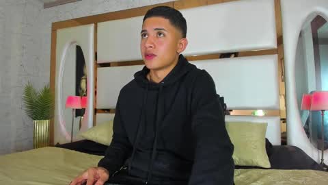 ---Alan--- online show from February 2025 04:14:02 AM