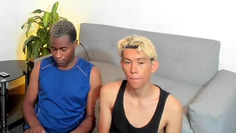 Alan and Criss - WE JUST FRIENDS WITH BENEFITS BOTH VERS online show from December 2024 02:43:02 AM