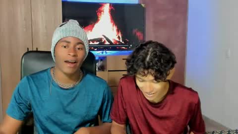 Snapshot of alan_scot chatting on May 2026 03:26:01 AM Alan and Criss - WE JUST FRIENDS WITH BENEFITS BOTH VERS online show from May 2026 03:26:01 AM