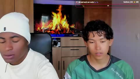 Snapshot of alan_scot chatting on May 2026 02:22:02 PM Alan and Criss - WE JUST FRIENDS WITH BENEFITS BOTH VERS online show from May 2026 02:22:02 PM