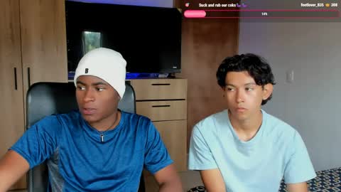 Snapshot of alan_scot chatting on May 2026 03:40:01 PM Alan and Criss - WE JUST FRIENDS WITH BENEFITS BOTH VERS online show from May 2026 03:40:01 PM