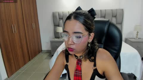 alana  online show from May 2026 07:10:02 PM