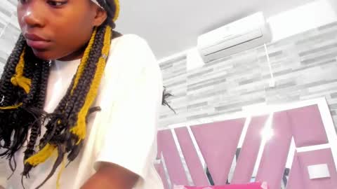 Alana online show from March 2025 06:43:02 PM