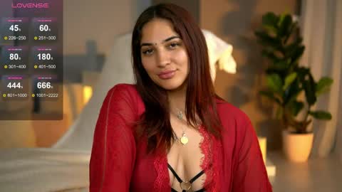 Snapshot of alanareign chatting on June 2026 11:24:02 AM AlanaReign online show from June 2026 11:24:02 AM