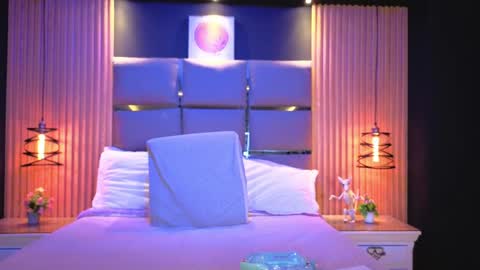 Sasha online show from April 2026 11:16:01 AM