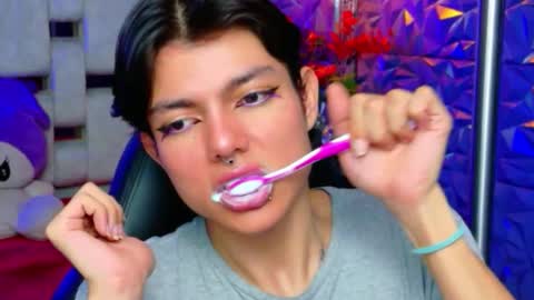 Snapshot of alandelrey57 chatting on February 2026 05:22:02 PM ALAN DEL REY online show from February 2026 05:22:02 PM