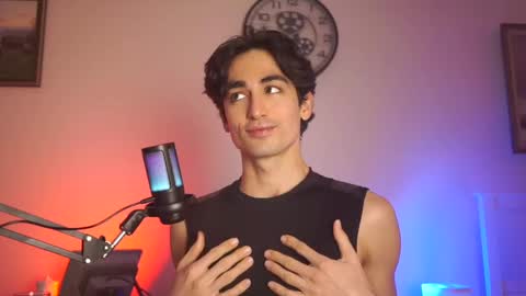 idenavarre online show from January 2025 10:46:02 PM