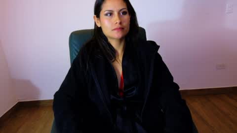 alanis  online show from May 2026 04:46:01 PM