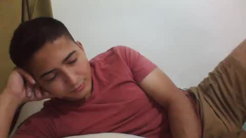 alanj998 online show from April 2026 08:17:01 AM