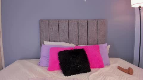 Alanna  online show from February 2026 11:58:02 AM